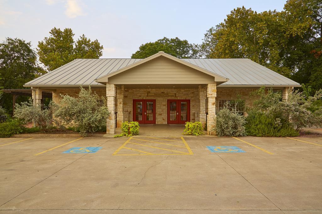 Fredericksburg Inn And Suites Exterior foto