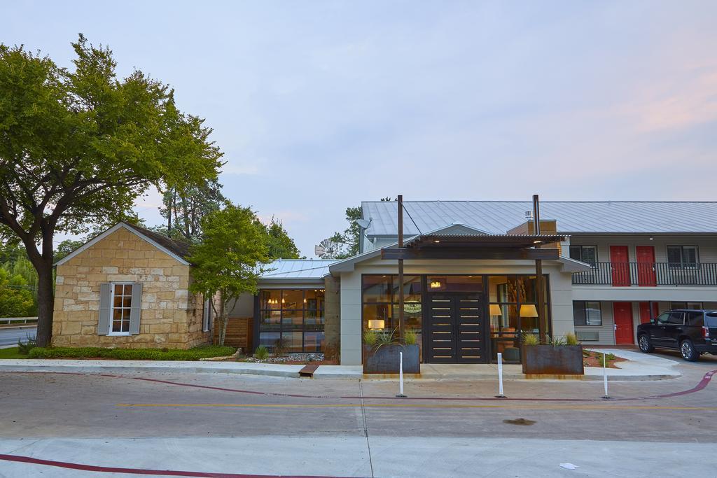 Fredericksburg Inn And Suites Exterior foto